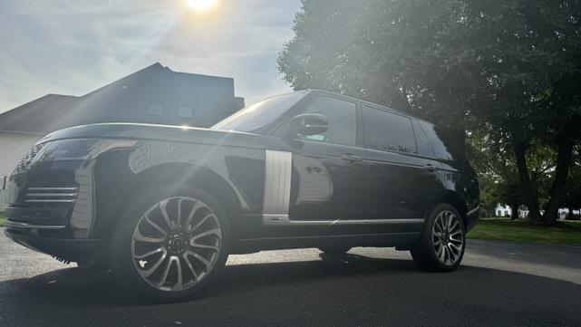 Photo of 2019 Black Land Rover Range Rover