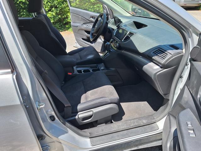 Photo of 2015 Silver Honda CR-V