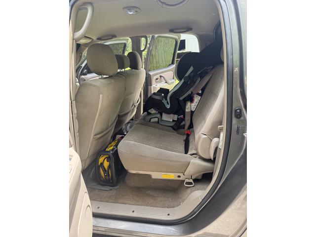 Photo of 2005 Gray Toyota Tundra