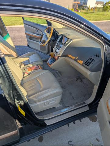 Photo of 2004 Black Lexus RX 330
