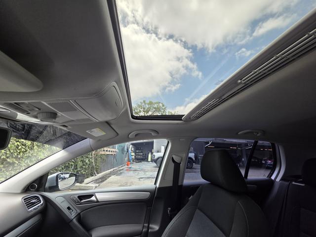 Photo of 2013 Silver Volkswagen Golf