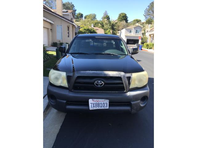 Photo of 2006 Black Toyota Tacoma
