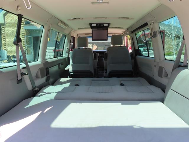 Photo of 2002 Red Volkswagen Eurovan