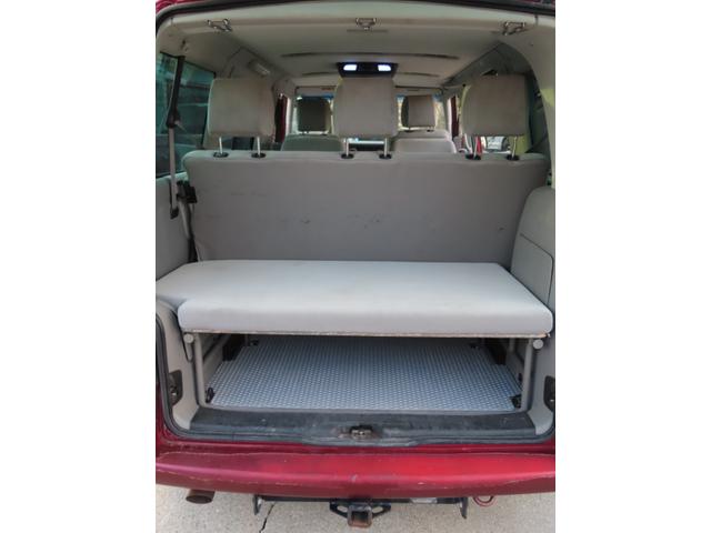Photo of 2002 Red Volkswagen Eurovan
