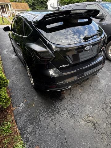 Photo of 2014 Black Ford Focus ST