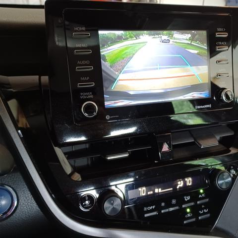 Photo of 2022 Black Toyota Camry Hybrid
