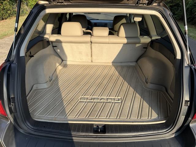 Photo of 2009 Brown Subaru Outback