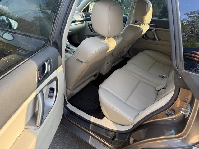 Photo of 2009 Brown Subaru Outback