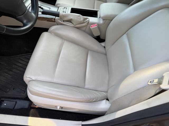 Photo of 2009 Brown Subaru Outback