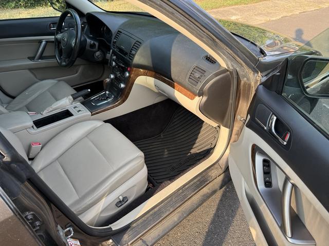 Photo of 2009 Brown Subaru Outback