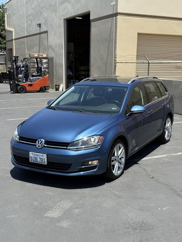 Photo of 2015 Blue Volkswagen Golf SportWagen