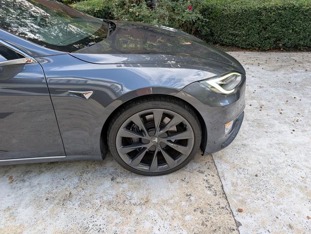 Photo of 2020 Gray Tesla Model S