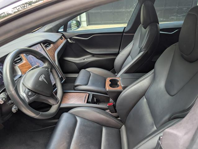 Photo of 2020 Gray Tesla Model S