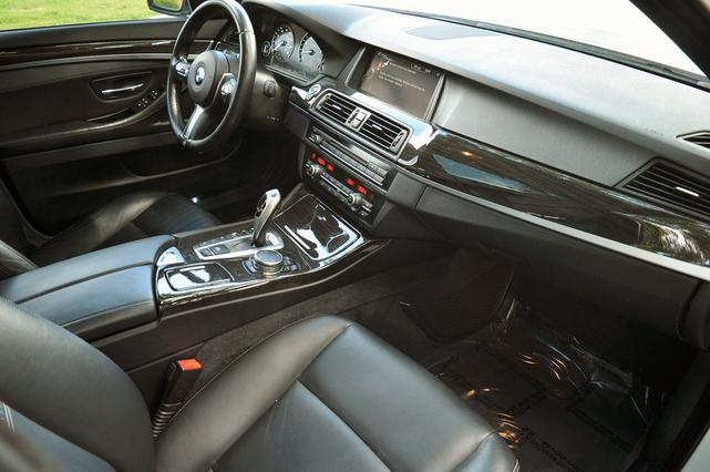 Photo of 2015 White BMW 535