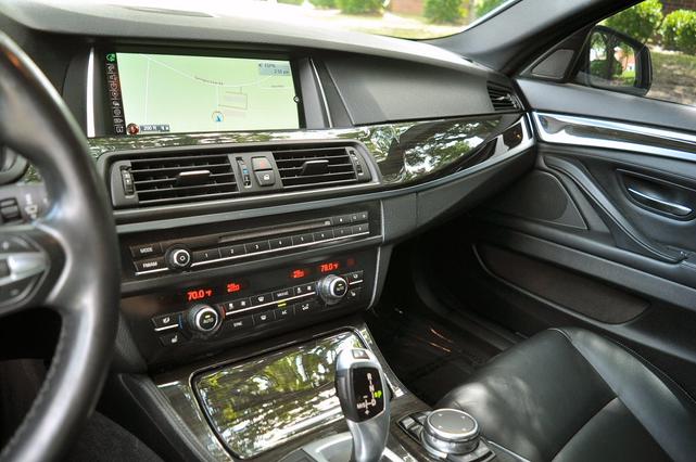 Photo of 2015 White BMW 535