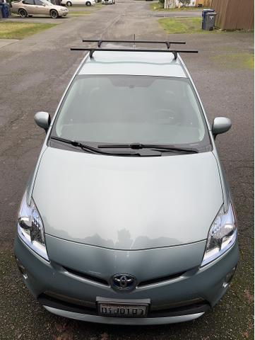 Photo of 2015 Blue Toyota Prius Plug-in