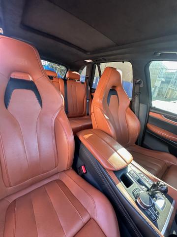 Photo of 2017 Silver BMW X5 M
