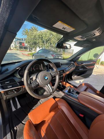 Photo of 2017 Silver BMW X5 M