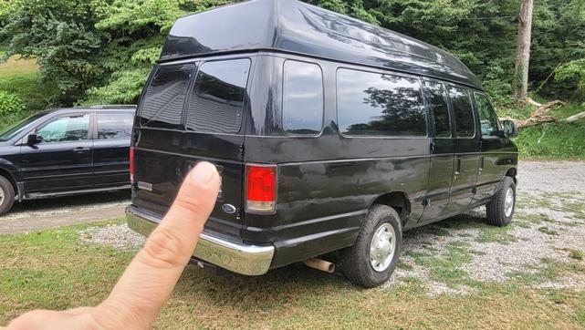 Photo of 2007 Black Ford E250