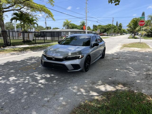 Photo of 2022 Gray Honda Civic