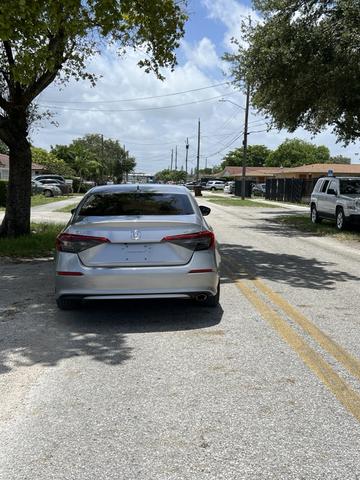 Photo of 2022 Gray Honda Civic