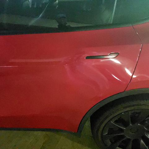 Photo of 2021 Red Tesla Model Y