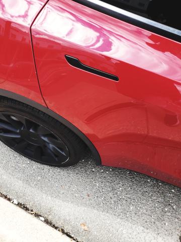 Photo of 2021 Red Tesla Model Y