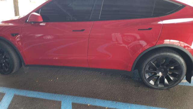 Photo of 2021 Red Tesla Model Y