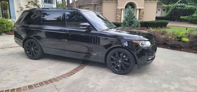 Photo of 2017 Black Land Rover Range Rover