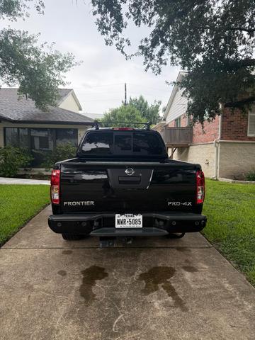 Photo of 2020 Black Nissan Frontier