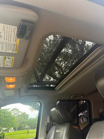 Photo of 2020 Black Nissan Frontier