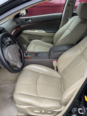 Photo of 2007 Black INFINITI G35