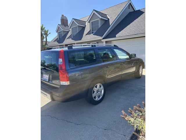 Photo of 2006 Blue Volvo XC70