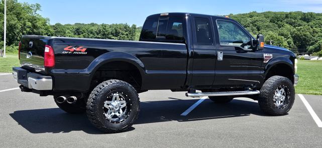 Photo of 2008 Black Ford F-350