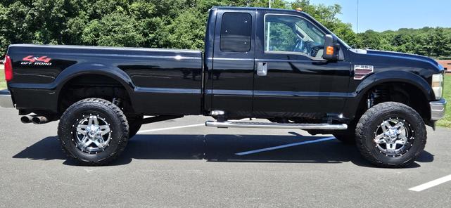 Photo of 2008 Black Ford F-350