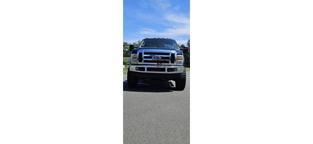 Photo of 2008 Black Ford F-350