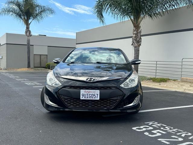 Photo of 2012 Black Hyundai SONATA Hybrid
