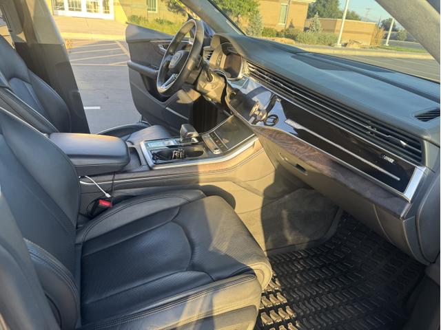 Photo of 2019 Gray Audi Q8