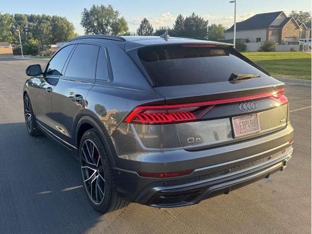 Photo of 2019 Gray Audi Q8