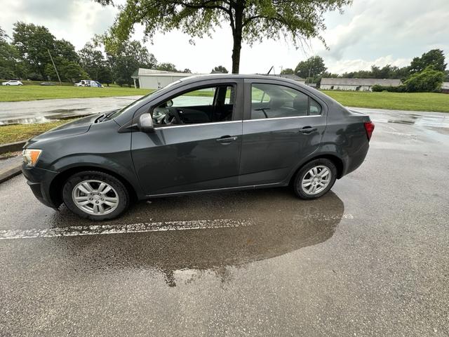 Photo of 2013 Gray Chevrolet Sonic