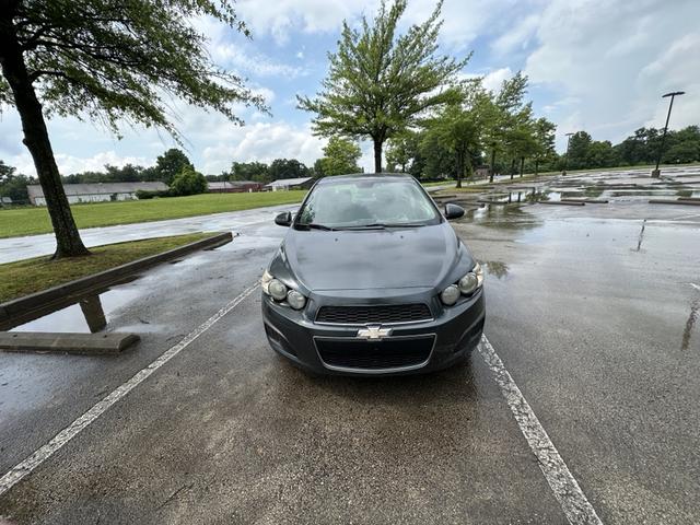 Photo of 2013 Gray Chevrolet Sonic