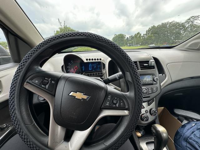 Photo of 2013 Gray Chevrolet Sonic