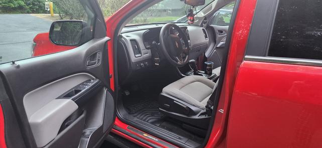 Photo of 2017 Red Chevrolet Colorado
