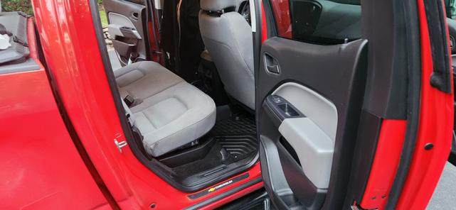 Photo of 2017 Red Chevrolet Colorado