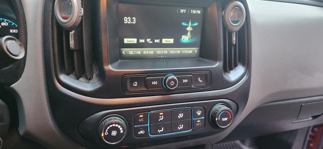 Photo of 2017 Red Chevrolet Colorado
