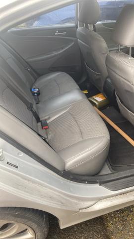 Photo of 2011 Silver Hyundai SONATA