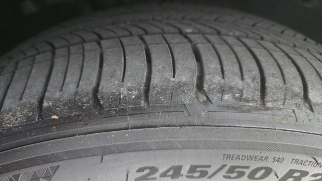 Photo of 2024 Black Kia Telluride