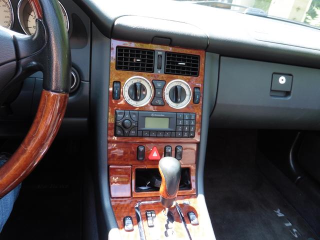 Photo of 2002 Silver Mercedes-Benz SLK-Class