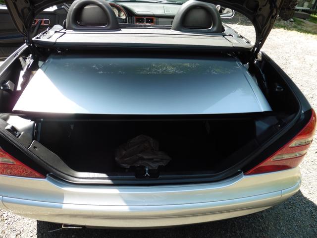 Photo of 2002 Silver Mercedes-Benz SLK-Class