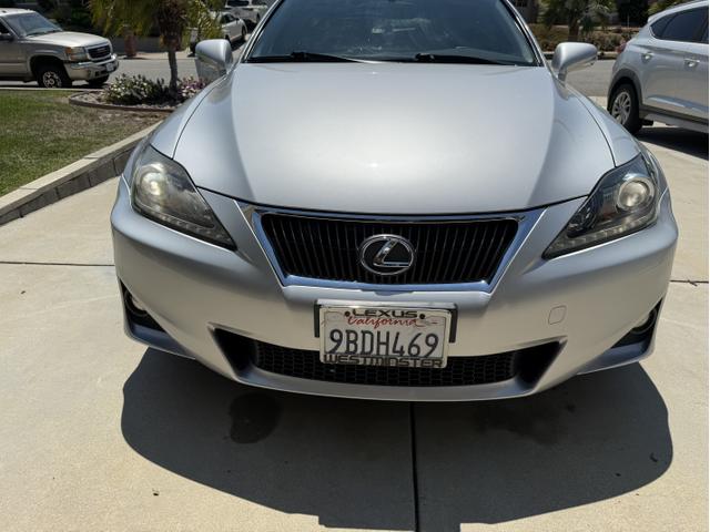 Photo of 2011 Silver Lexus IS 250